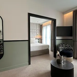 https://excelsior-latin.fr-paris.fr