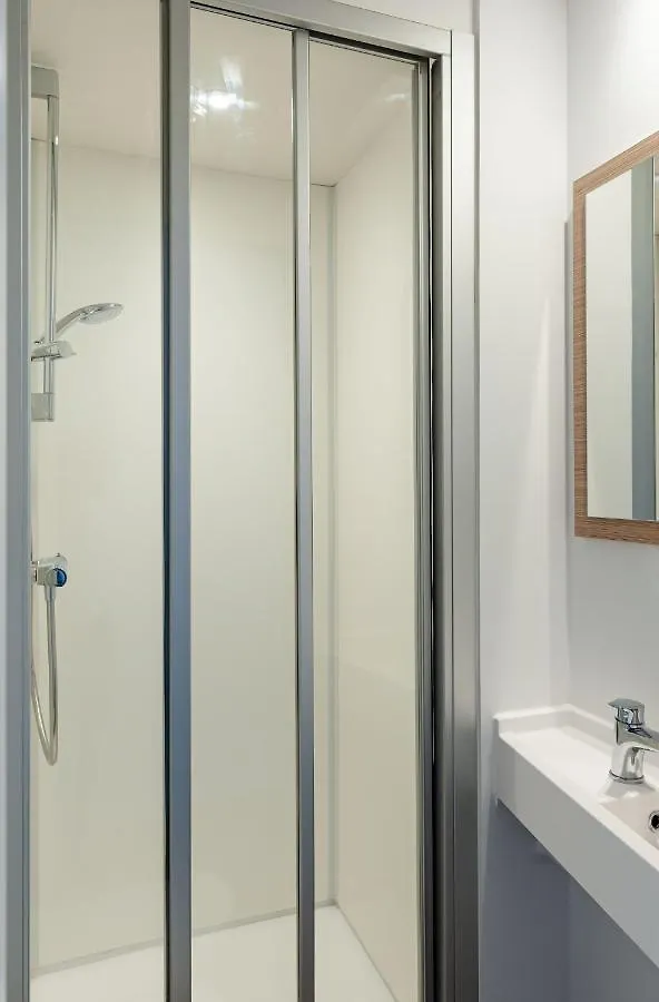 Kyriad Direct Toulon Ouest - La Seyne Sur Mer 2*, La Seyne-sur-Mer France